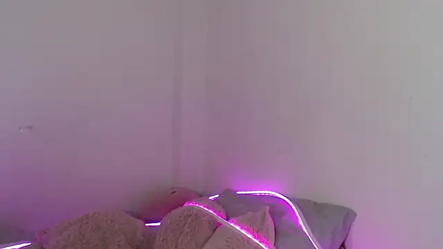 SweetSofty online show from November 11, 9:59 pm