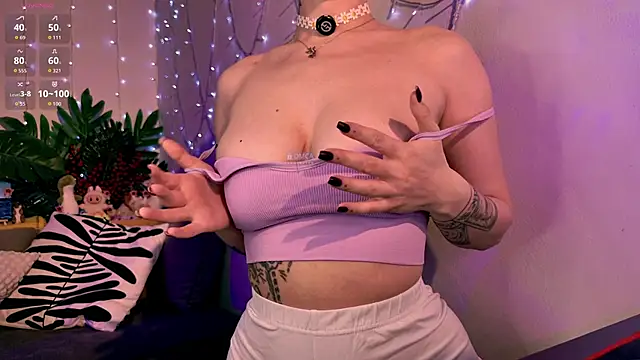 xwiuiwx online show from March 27, 3:01 pm