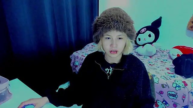 Akane-Mou online show from March 5, 7:43 pm