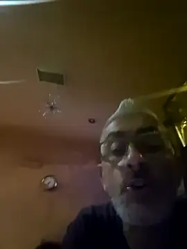 Snapshot of cuci45 chatting on October 9, 4:38 pm cuci45 online show from October 9, 4:38 pm