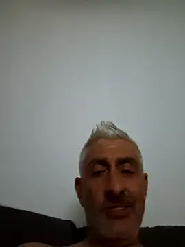 Snapshot of cuci45 chatting on May 30, 11:02 pm cuci45 online show from May 30, 11:02 pm