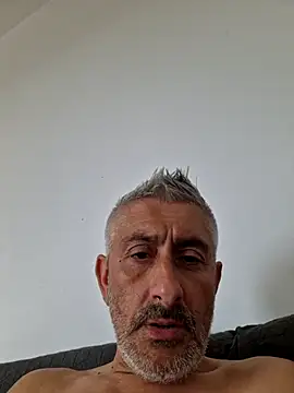 Snapshot of cuci45 chatting on June 5, 3:07 pm cuci45 online show from June 5, 3:07 pm