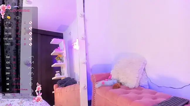 dana montana  online show from December 18, 6:53 am