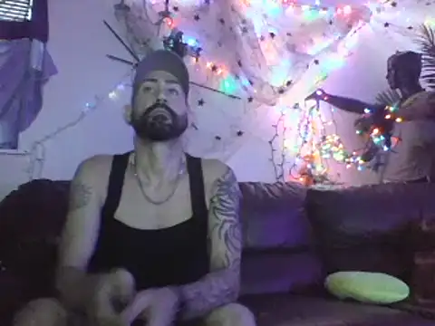 Snapshot of ItalianPapiDripDrip chatting on January 19, 3:42 pm ItalianPapiDripDrip online show from January 19, 3:42 pm