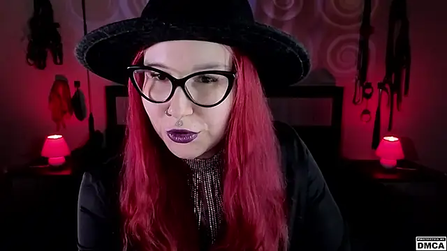 Amanita  Pantherina online show from February 6, 10:15 am