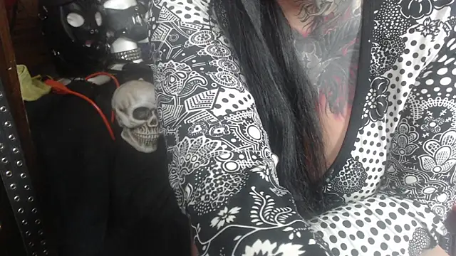 Snapshot of Astartexxx chatting on January 11, 10:15 pm Astartexxx online show from January 11, 10:15 pm