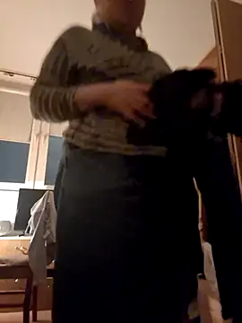 Snapshot of She-devilx chatting on January 12, 10:12 pm She-devilx online show from January 12, 10:12 pm