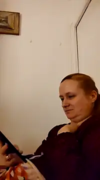 Snapshot of She-devilx chatting on February 8, 10:08 pm She-devilx online show from February 8, 10:08 pm