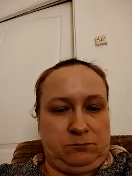 Snapshot of She-devilx chatting on March 2, 10:38 pm She-devilx online show from March 2, 10:38 pm