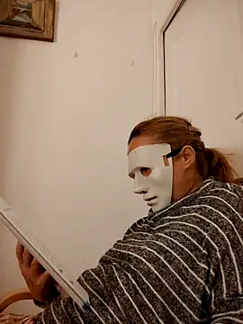 Snapshot of She-devilx chatting on October 14, 10:32 pm She-devilx online show from October 14, 10:32 pm