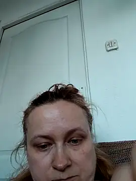 Snapshot of She-devilx chatting on July 11, 5:48 pm She-devilx online show from July 11, 5:48 pm