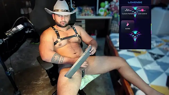 Snapshot of Imperion_king chatting on June 15, 9:28 pm Imperion king online show from June 15, 9:28 pm
