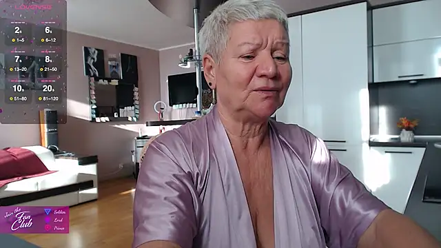 roxana brooks online show from February 6, 9:12 am