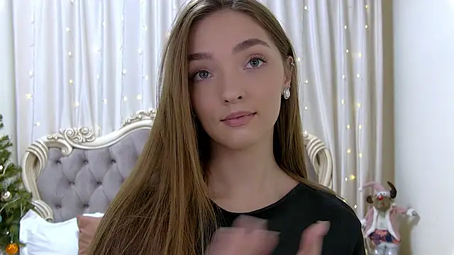 VirginieCruz online show from December 22, 5:42 pm