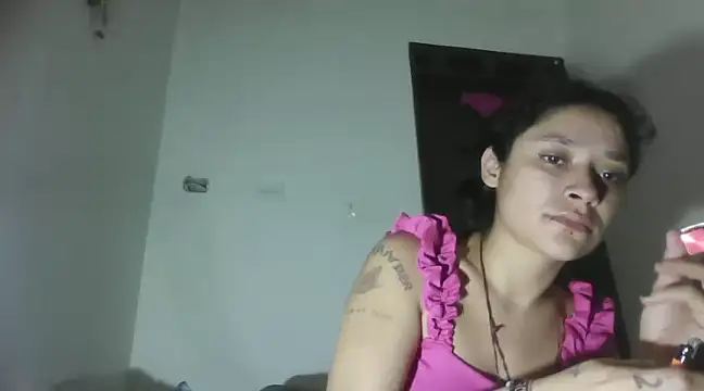 TamaraNauthy online show from January 4, 6:40 pm