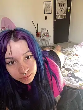 Snapshot of Lucygothic chatting on December 26, 4:25 pm Lucygothic online show from December 26, 4:25 pm