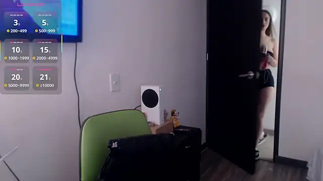 Snapshot of Sophi-tayson chatting on September 25, 5:27 pm Sophi-tayson online show from September 25, 5:27 pm