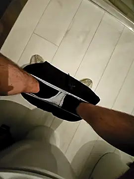 manu9921 online show from February 14, 12:14 pm