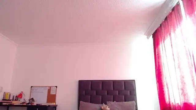 Snapshot of VALERY_MEER chatting on May 7, 1:16 pm VALERY MEER online show from May 7, 1:16 pm