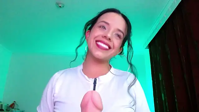 Snapshot of VALERY_MEER chatting on June 14, 11:29 pm VALERY MEER online show from June 14, 11:29 pm