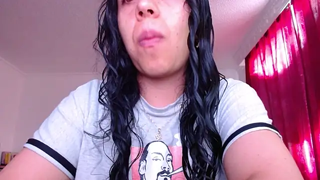 Snapshot of VALERY_MEER chatting on July 8, 12:20 pm VALERY MEER online show from July 8, 12:20 pm