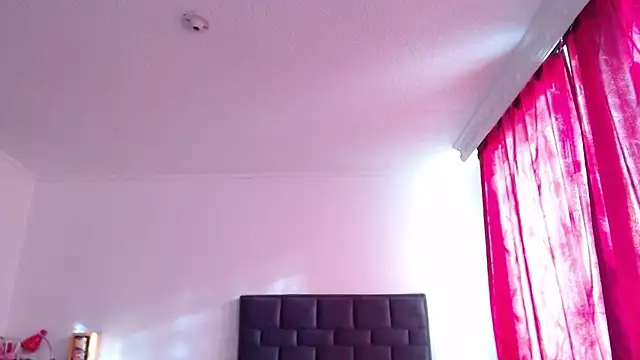 Snapshot of VALERY_MEER chatting on July 22, 12:08 pm VALERY MEER online show from July 22, 12:08 pm