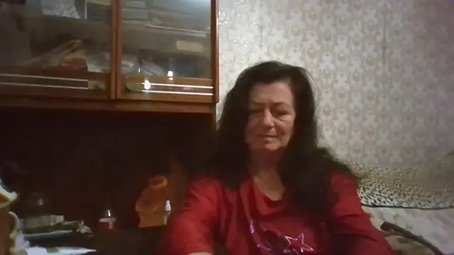 GypsiQueen2 online show from November 16, 5:40 pm