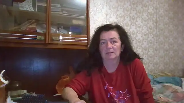 GypsiQueen2 online show from November 17, 2:45 pm