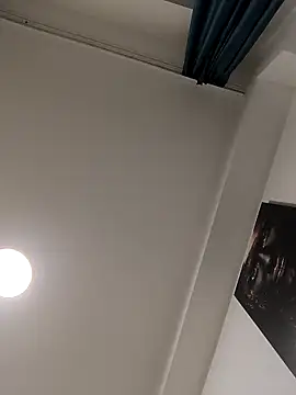 Snapshot of Hadrian2 chatting on March 31, 8:09 pm Hadrian2 online show from March 31, 8:09 pm