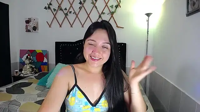 Snapshot of naughty_girl_4u chatting on April 21, 8:20 am naughty girl 4u online show from April 21, 8:20 am