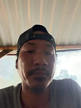 Snapshot of juniiorre chatting on June 4, 4:24 pm juniiorre online show from June 4, 4:24 pm