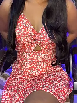 Snapshot of SCHOOL_Girl_0 chatting on December 13, 4:49 pm SCHOOL Girl 0 online show from December 13, 4:49 pm