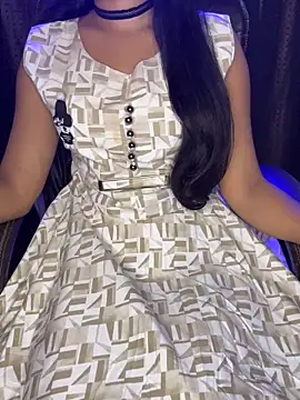 Snapshot of SCHOOL_Girl_0 chatting on December 14, 10:24 am SCHOOL Girl 0 online show from December 14, 10:24 am