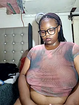 Aaaliyah445 online show from March 3, 6:41 am