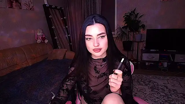   Malika   online show from February 5, 3:16 pm