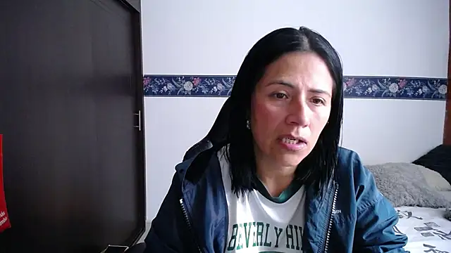 sharoon cheerry online show from October 29, 3:03 pm