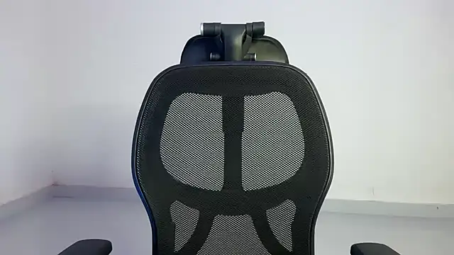 Hottie ishuu online show from February 7, 6:56 pm