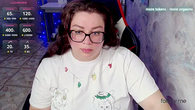 Snapshot of alexa_sweetyy chatting on May 25, 7:58 am alexa sweetyy online show from May 25, 7:58 am