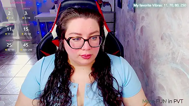 Snapshot of alexa_sweetyy chatting on June 6, 8:30 am alexa sweetyy online show from June 6, 8:30 am