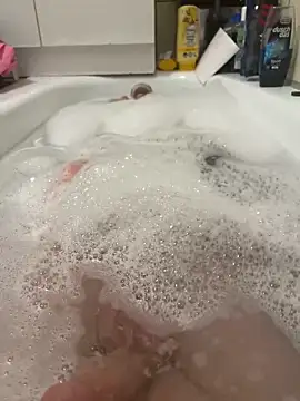 Snapshot of David19932908 chatting on February 12, 4:55 pm David19932908 online show from February 12, 4:55 pm