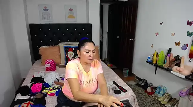 mature bigboobs10 online show from March 17, 11:21 am