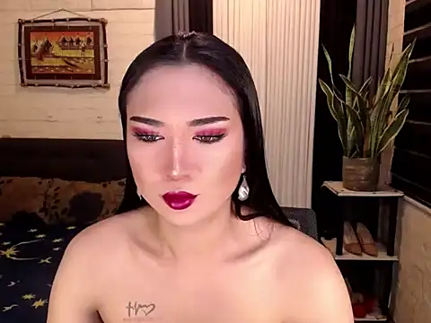 Yesha harper online show from December 13, 4:49 pm