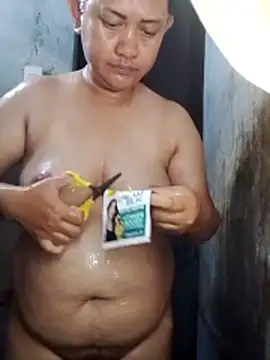 Honeybun25 online show from March 9, 12:47 am