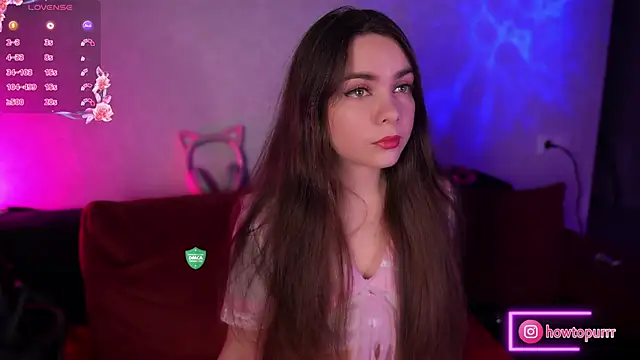 How2Meow online show from March 10, 5:29 pm