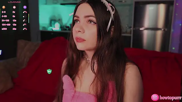 How2Meow online show from February 20, 4:51 pm