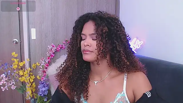 Amelia bss online show from November 12, 2:50 pm