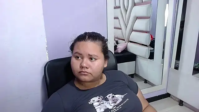 ValenTitis online show from October 29, 8:43 pm