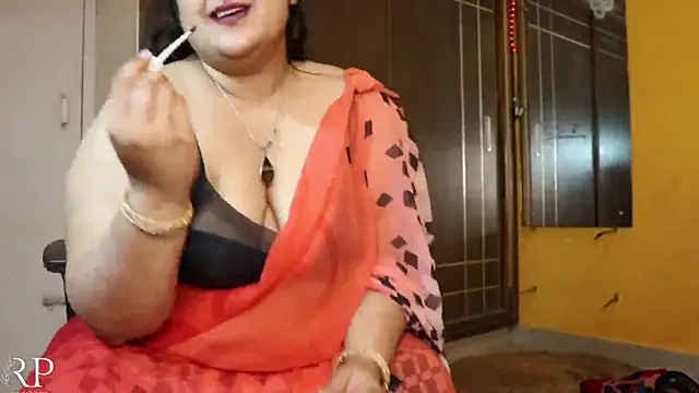 Snapshot of AgniPriya chatting on February 27, 9:58 pm AgniPriya online show from February 27, 9:58 pm