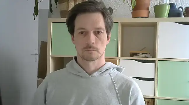 snowypaul11 online show from March 10, 9:10 am