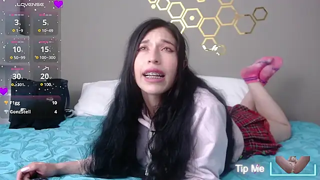 Snapshot of adriscute chatting on January 10, 6:20 am adriscute online show from January 10, 6:20 am